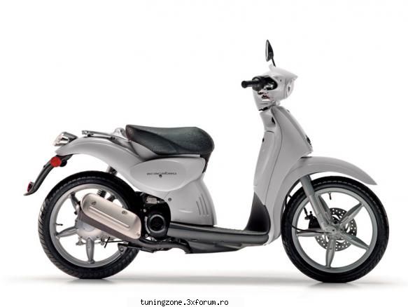 scarabeo 50 ddp:1781 are caracter : productie: 2007 2 4 timpi, euro2 benzina fara plumb de