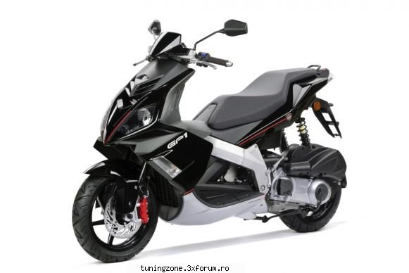 gp1 125 motor: 124.00 cc, liquid cooled, single cylinder, x piston (mm): 57 mm x 48.6 compresie:
